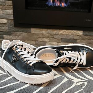 GUESS Women's Black Sneakers. Leather size 9